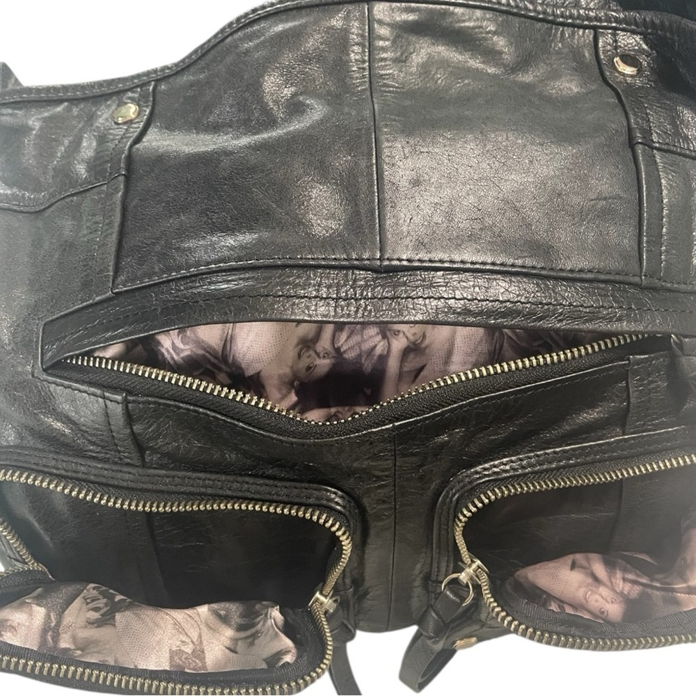 Junior Drake Black Leather Hobo Bag with Slouchy Design - Picture 9 of 16